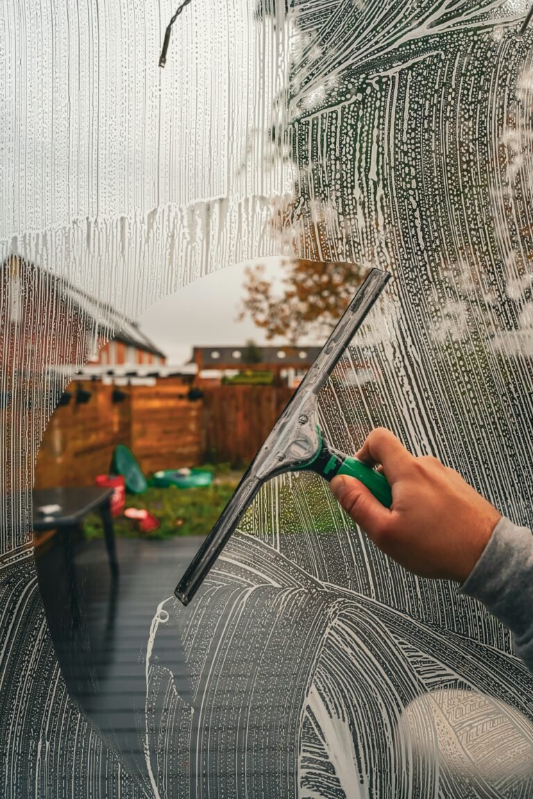 joshua-bowers-jr9wXKcwjt0-unsplash